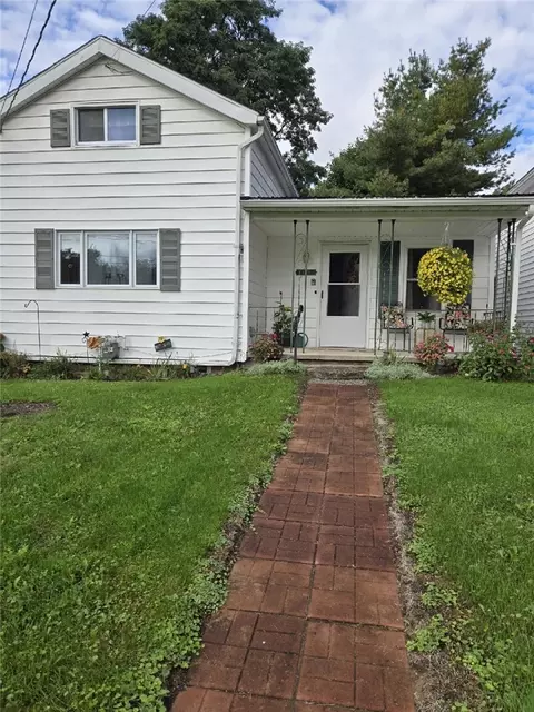 4974 Chestnut St, Leicester, NY 14481
