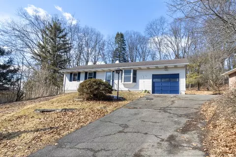 109 N Bradley Ct S, Horseheads, NY 14845