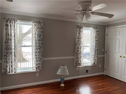 328 Hillview Dr, Irondequoit, NY 14622 photo 10
