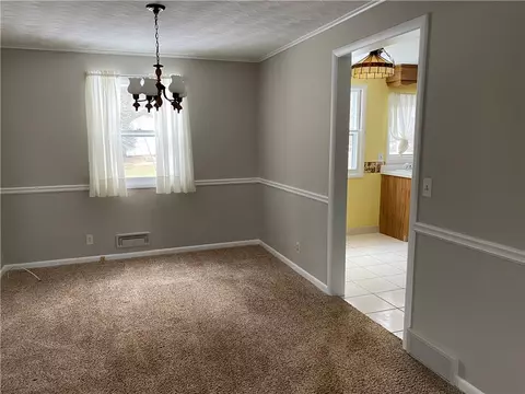328 Hillview Dr, Irondequoit, NY 14622 photo 8