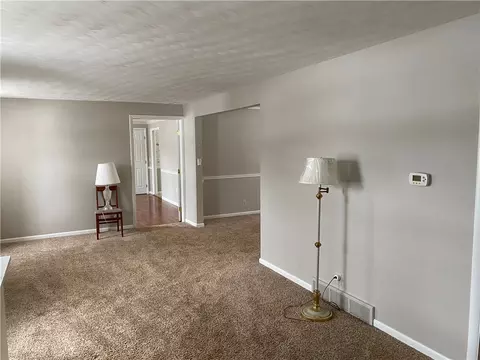 328 Hillview Dr, Irondequoit, NY 14622 photo 6