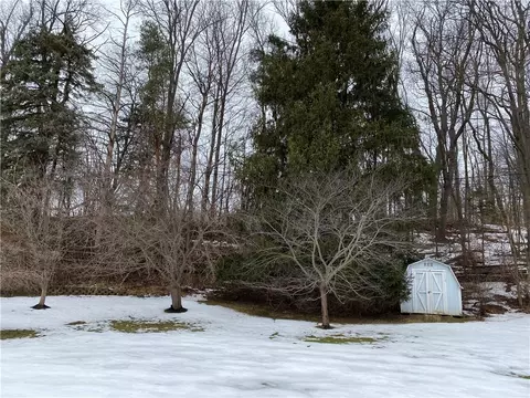 328 Hillview Dr, Irondequoit, NY 14622 photo 31