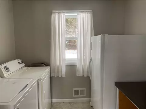 328 Hillview Dr, Irondequoit, NY 14622 photo 13