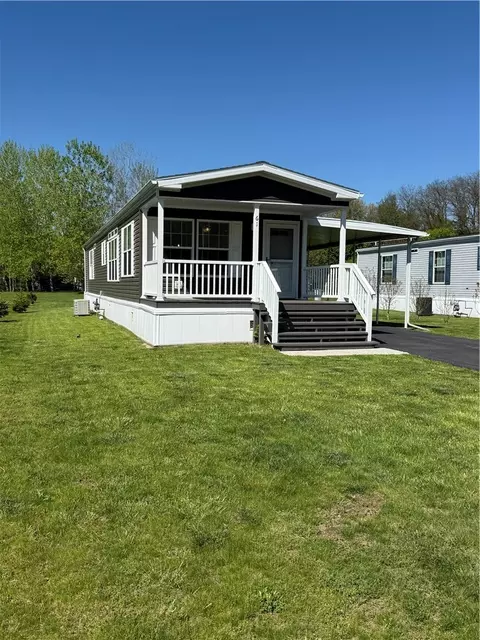 1021 Apt 61 Waterloo Geneva Rd, Waterloo, NY 13165