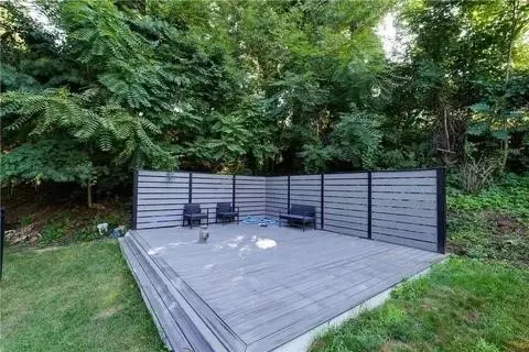 Exterior - 434 Thomas Ave, Irondequoit, NY 14617 photo 10 of 14
