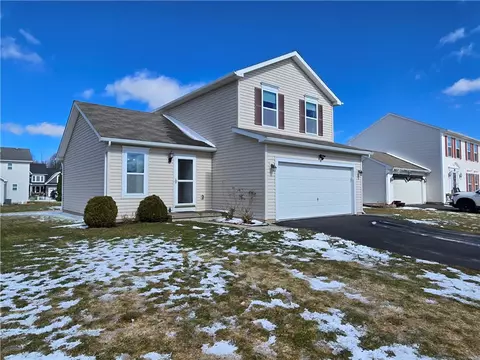 54 Wendy Ln, Greece, NY 14626