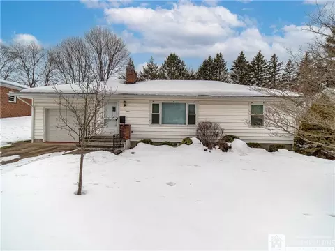 12 Snell Pl, Jamestown, NY 14701