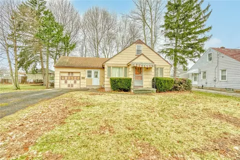 29 Florack St, Rochester, NY 14621