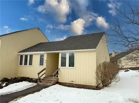 90 Pines Dr #4-6, Roxbury, NY 12474