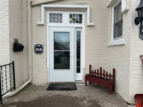 10 Brigham Hall # A, Canandaigua City, NY 14424