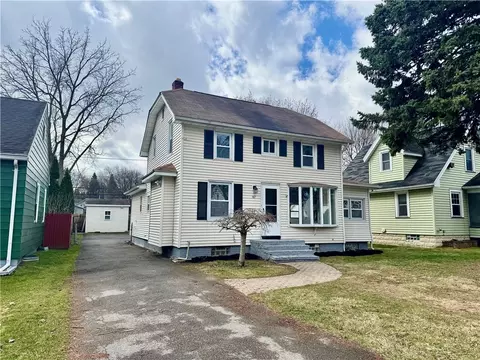 Exterior - 67 Heberle Rd, Irondequoit, NY 14609 photo 2 of 3