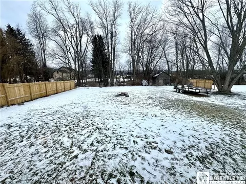 Exterior - 1661 Haskell Pkwy, Olean, NY 14760 photo 2 of 2