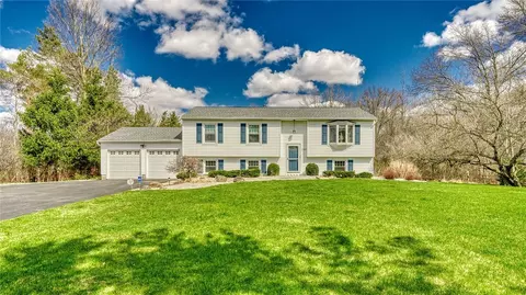 122 Bowen Rd, Chili, NY 14428