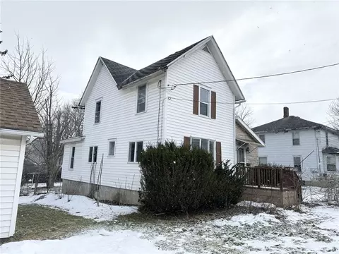 180 N Main St, Perry, NY 14530