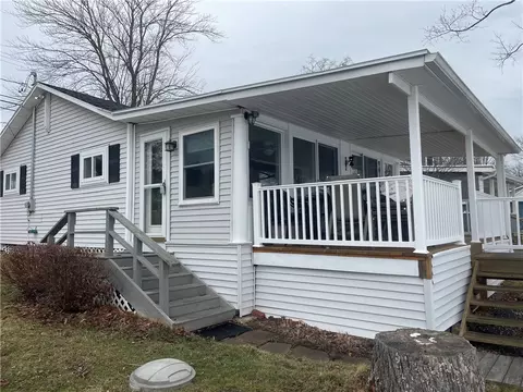 9370 Wixson Rd, Wayne, NY 14840