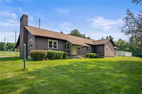 4680 Rockefeller Rd, Owasco, NY 13021