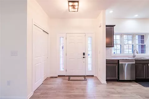 Entry Way - 467 Pardee Rd, Irondequoit, NY 14609 photo 1 of 5