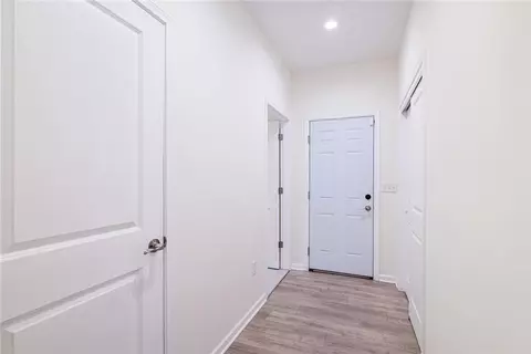 Entry Way - 467 Pardee Rd, Irondequoit, NY 14609 photo 4 of 5