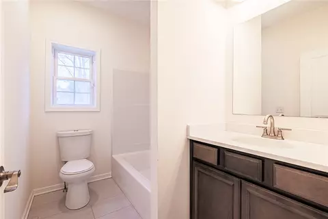 Bath - 467 Pardee Rd, Irondequoit, NY 14609 photo 1 of 5