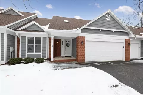 6 Packetts Grv, Perinton, NY 14450