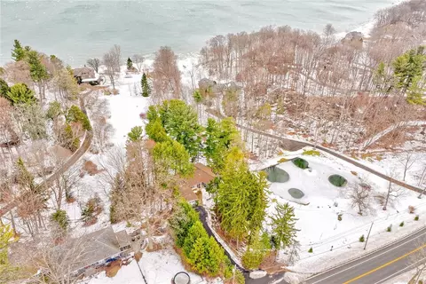684 Lake Rd, Webster, NY 14580 photo 49