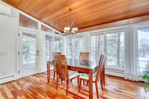 684 Lake Rd, Webster, NY 14580 photo 10
