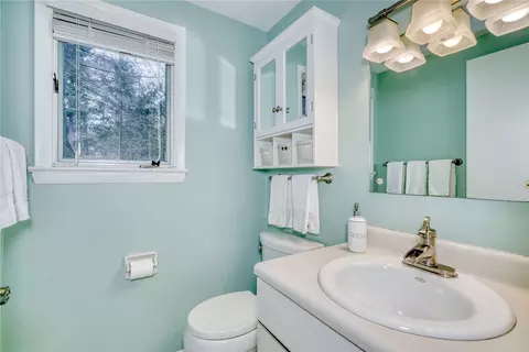 684 Lake Rd, Webster, NY 14580 photo 44