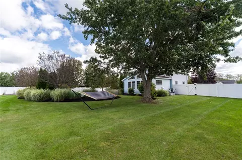 8484 Stringham Dr, Batavia, NY 14020 photo 48