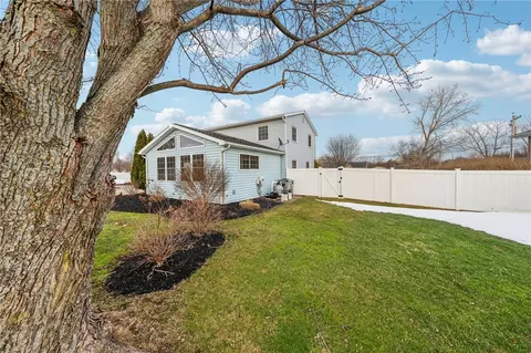 8484 Stringham Dr, Batavia, NY 14020 photo 36