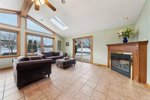 8484 Stringham Dr, Batavia, NY 14020 photo 17