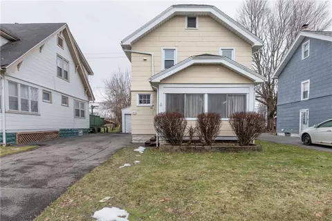 63 Westfield St, Rochester, NY 14619