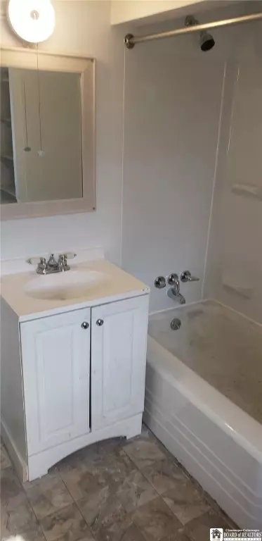 Bath - 35 W 6th St, Dunkirk, NY 14048 photo 1 of 1