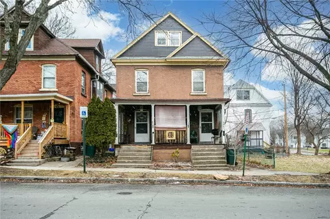 682-684 Clarissa St, Rochester, NY 14608