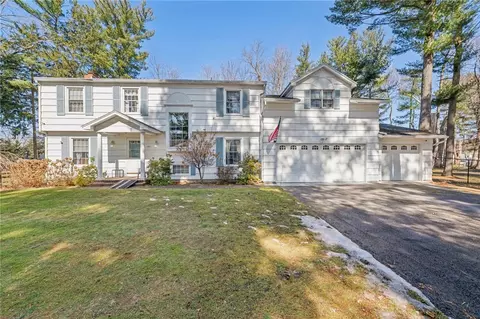 591 Saint Ritas Ct, Webster, NY 14580
