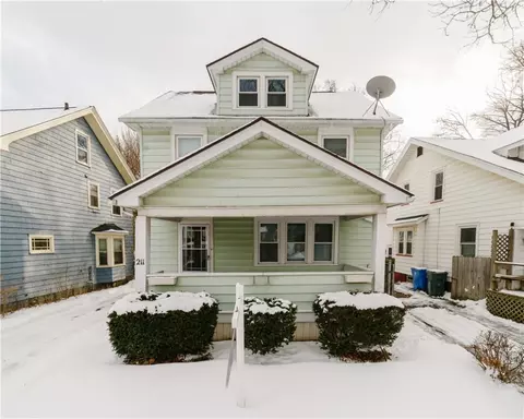 211 Mckinley St, Rochester, NY 14609