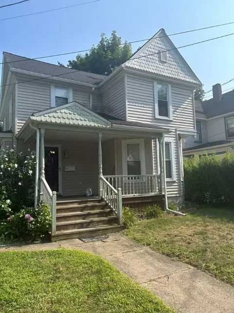 717 W Gray St, Elmira, NY 14905