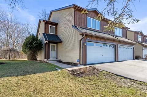 1149 Ridge Crest Dr, Victor, NY 14564