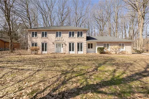 786 Daventry Cir, Webster, NY 14580