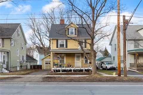 236 West Ave, Canandaigua, NY 14424