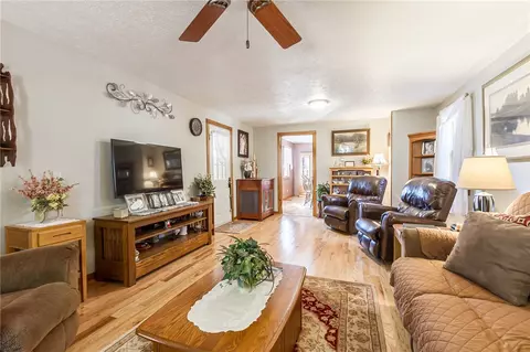 8689 Klippel Rd, Lyons, NY 14489 photo 11
