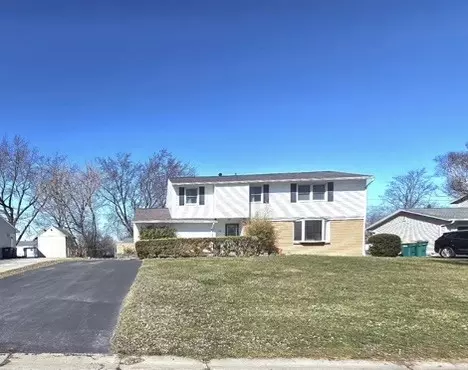 77 Mountbatten St, Rochester, NY 14623