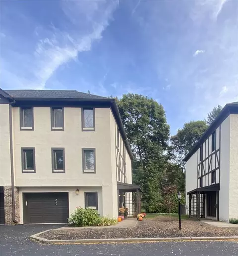 2171 East Ave, Brighton, NY 14610