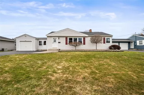 341 Armstrong Rd, Greece, NY 14612