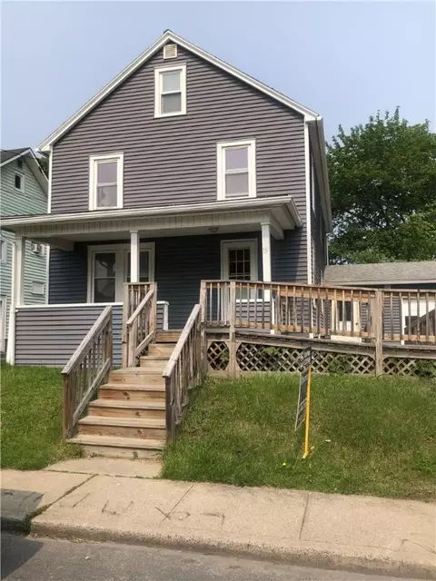 15 Eighth St, Oneonta, NY 13820