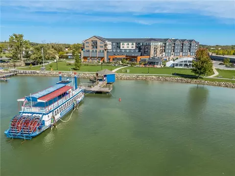 205 Lakeshore Dr #419, Canandaigua, NY 14424