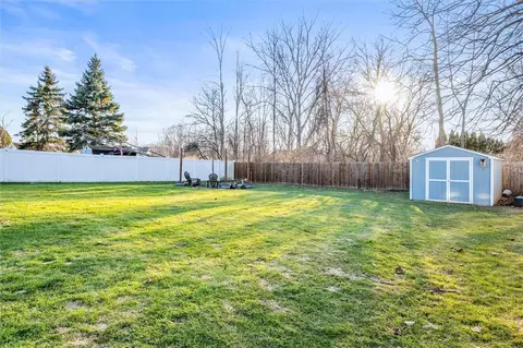 146 Spring Tree Ln, Greece, NY 14612 photo 42