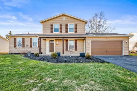 146 Spring Tree Ln, Greece, NY 14612