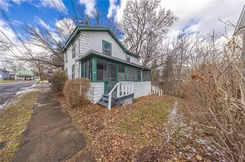 64 West Ave, Geneva, NY 14456