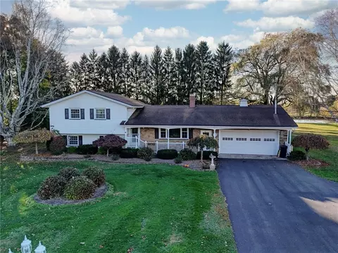 4310 Bennetts Corners Rd, Holley, NY 14470