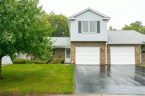 55 Flower Dale Cir, Greece, NY 14626